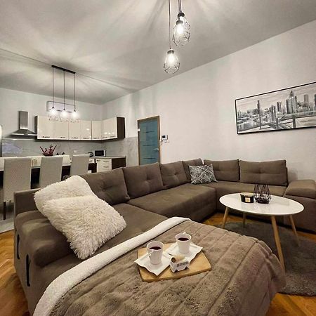 Kosante - Luxury Apartment - 150 M2 With Fitness Room Имотски Экстерьер фото